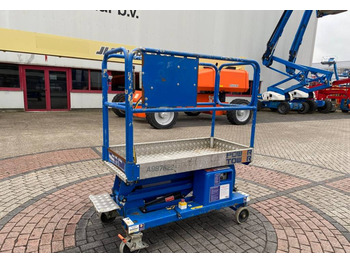 Scissor lift JLG