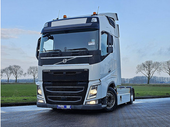 Tractor unit VOLVO FH 460