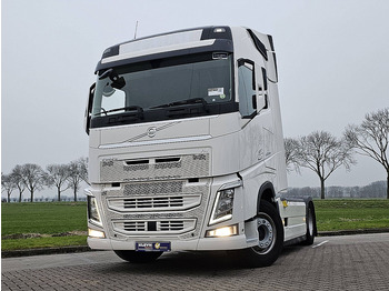 Tractor unit VOLVO FH 460