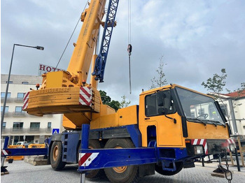 Mobile crane LIEBHERR LTM 1055/1