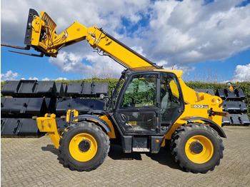 Telescopic handler JCB