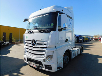 Tractor unit MERCEDES-BENZ Actros 1842