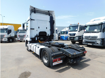 Tractor unit Mercedes Actros 1842: picture 4