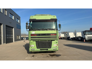 Tractor unit DAF XF 95.430 (EURO 2 / MANUAL PUMP / POMPE MANUELLE / BOITE MANUELLE): picture 4