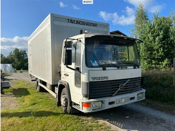 Livestock truck VOLVO FL