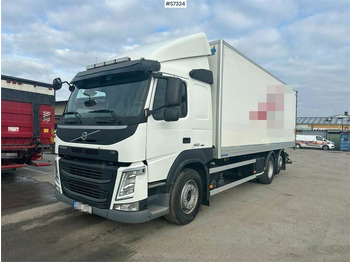 Box truck VOLVO FM