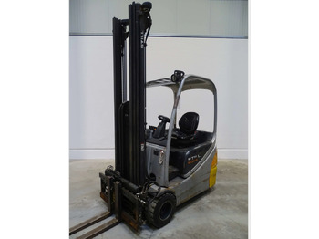 Electric forklift STILL RX20