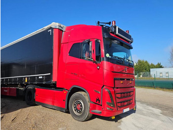 Tractor unit VOLVO FH 460