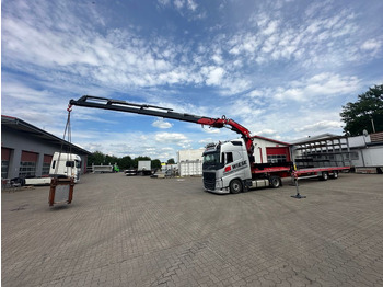 Low loader semi-trailer