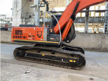 Crawler excavator HITACHI ZX200-3G: picture 5