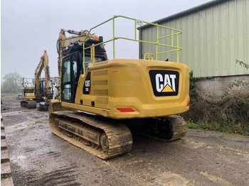 Crawler excavator CAT 320: picture 2