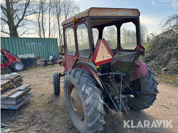 Farm tractor Traktor Massey Ferguson 35: picture 4