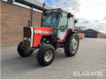 Farm tractor MASSEY FERGUSON 600 series