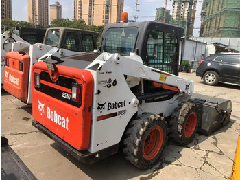 Skid steer loader BOBCAT S550