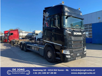 Container transporter/ Swap body truck SCANIA S 500