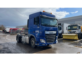 Tractor unit DAF XF 460