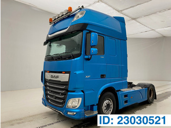 Tractor unit DAF XF 530