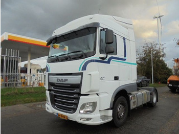 Tractor unit DAF XF 440