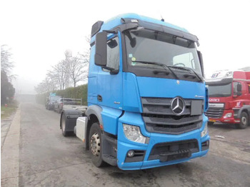 Tractor unit Mercedes-Benz Actros 1842 LS EUR6: picture 4