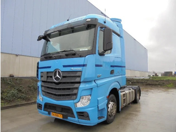 Tractor unit MERCEDES-BENZ Actros 1842