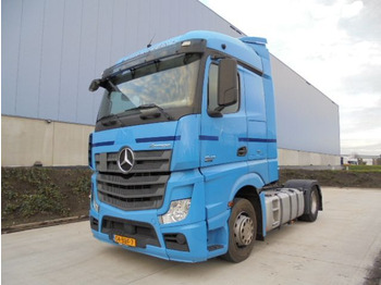 Tractor unit MERCEDES-BENZ Actros 1842