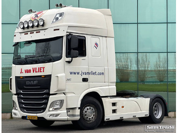 Tractor unit DAF XF 460