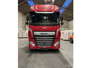 Tractor unit DAF XF 480