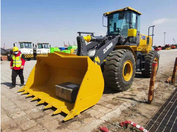 Wheel loader XCMG