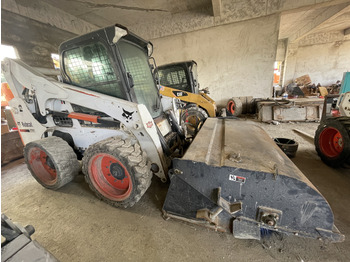 Skid steer loader BOBCAT