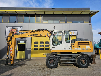 Wheel excavator LIEBHERR A 900