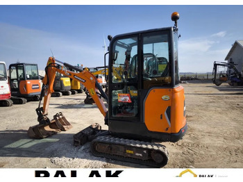 Mini excavator DOOSAN DX19