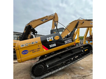 Crawler excavator CATERPILLAR 320D