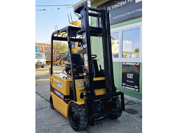 Reach truck CATERPILLAR EP