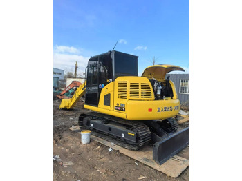 Crawler excavator KOMATSU PC70-8