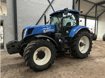 Farm tractor NEW HOLLAND T7.250