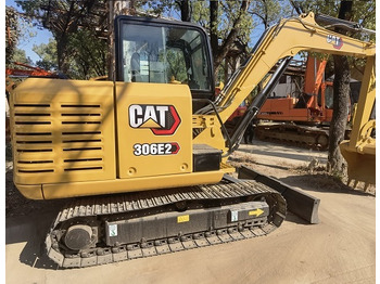 Mini excavator CATERPILLAR 306E2