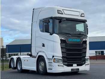 Tractor unit SCANIA S 580