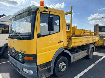 Tipper MERCEDES-BENZ Atego 823