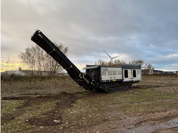 Industrial waste shredder TEREX