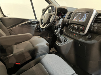 Interior photo 1: Small van Renault Trafic 2.0 dCi 120 L1H1 120 PK Servicebus / Sortimo Inrichting / Euro 6 / Airco / Camera / CarPlay / Cruise Control / Navigatie / 3-Zits / 27.800 KM !! / BPM VRIJ !!