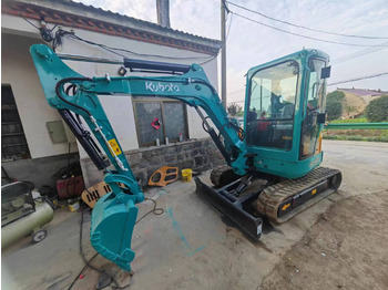 Mini excavator KUBOTA U30: picture 4