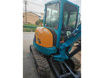 Mini excavator KUBOTA U30: picture 5