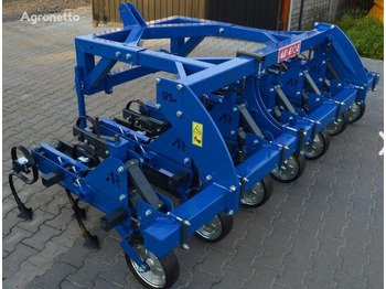 Cultivator