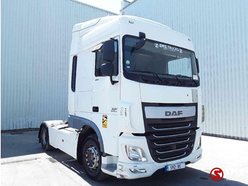 Tractor unit DAF XF 460