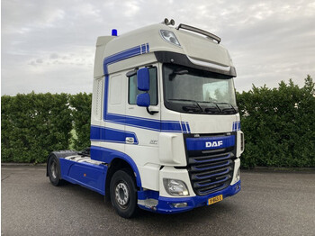 Tractor unit DAF XF 440