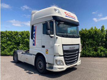 Tractor unit DAF XF 460