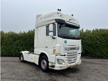 Tractor unit DAF XF 530