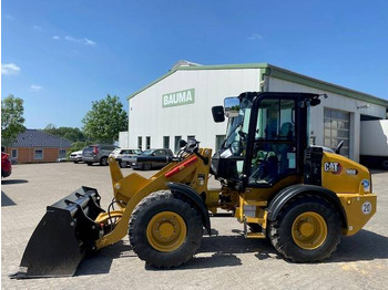 Wheel loader CATERPILLAR 908M