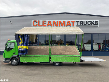 Curtainsider truck DAF LF 150