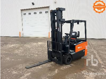 Electric forklift DOOSAN